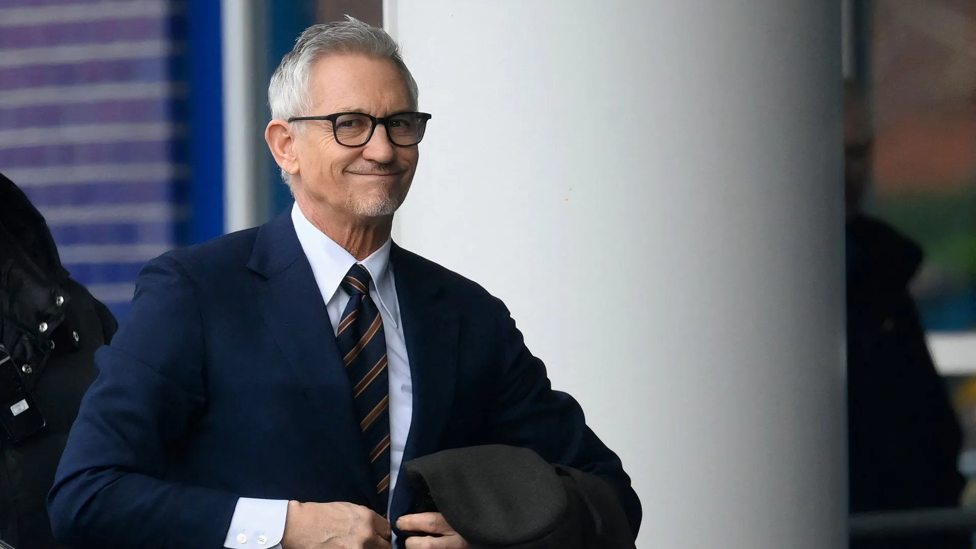 Gary Lineker, cựu danh thủ và gương mặt quen thuộc của Leicester City
