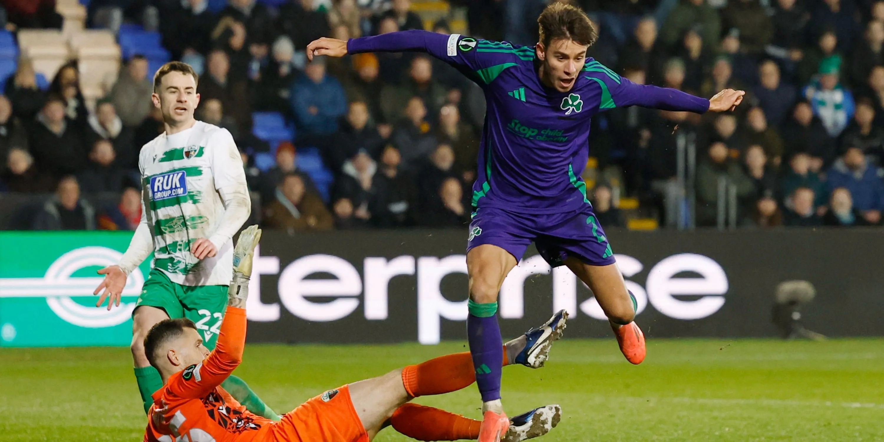 Georgios Vagiannidis, hậu vệ phải của Panathinaikos và mục tiêu chuyển nhượng của Wolves