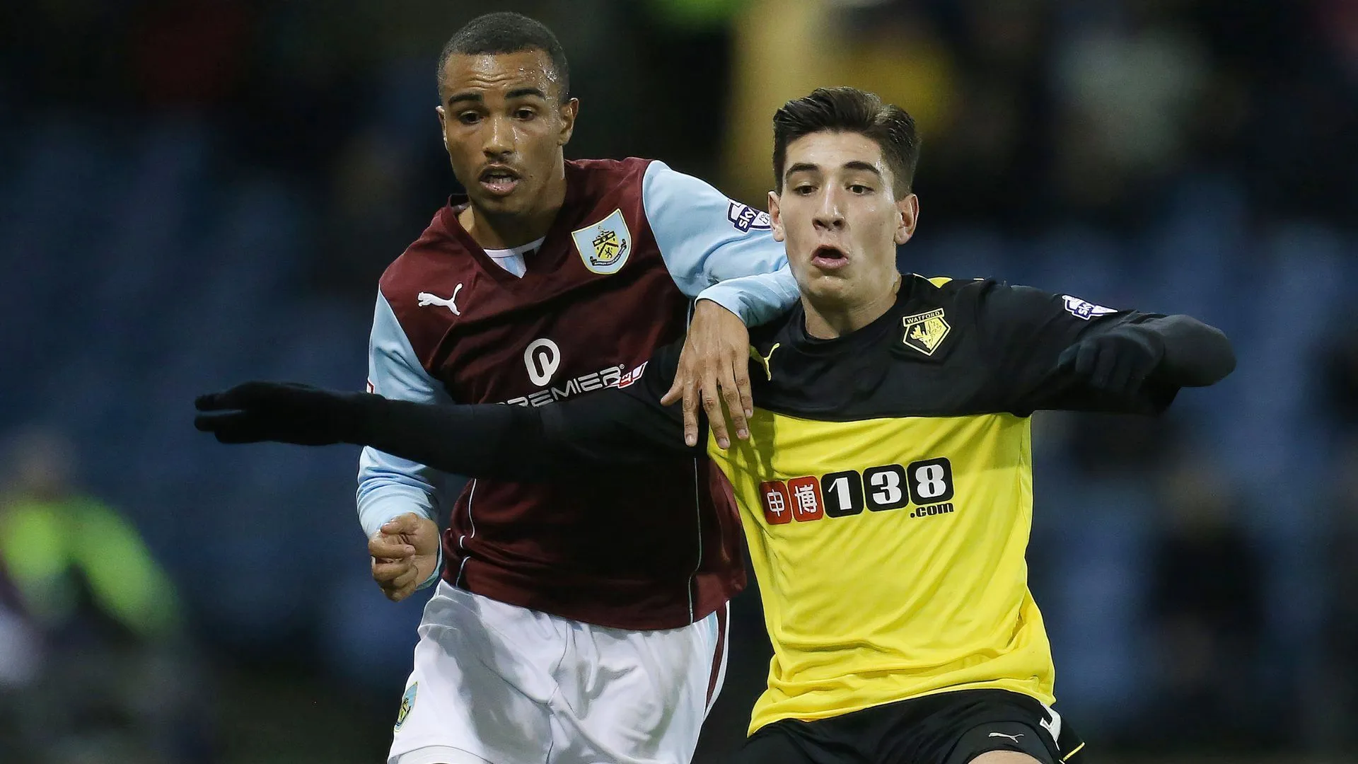 Hector Bellerin trong màu áo Watford ở giải Hạng Nhất Anh