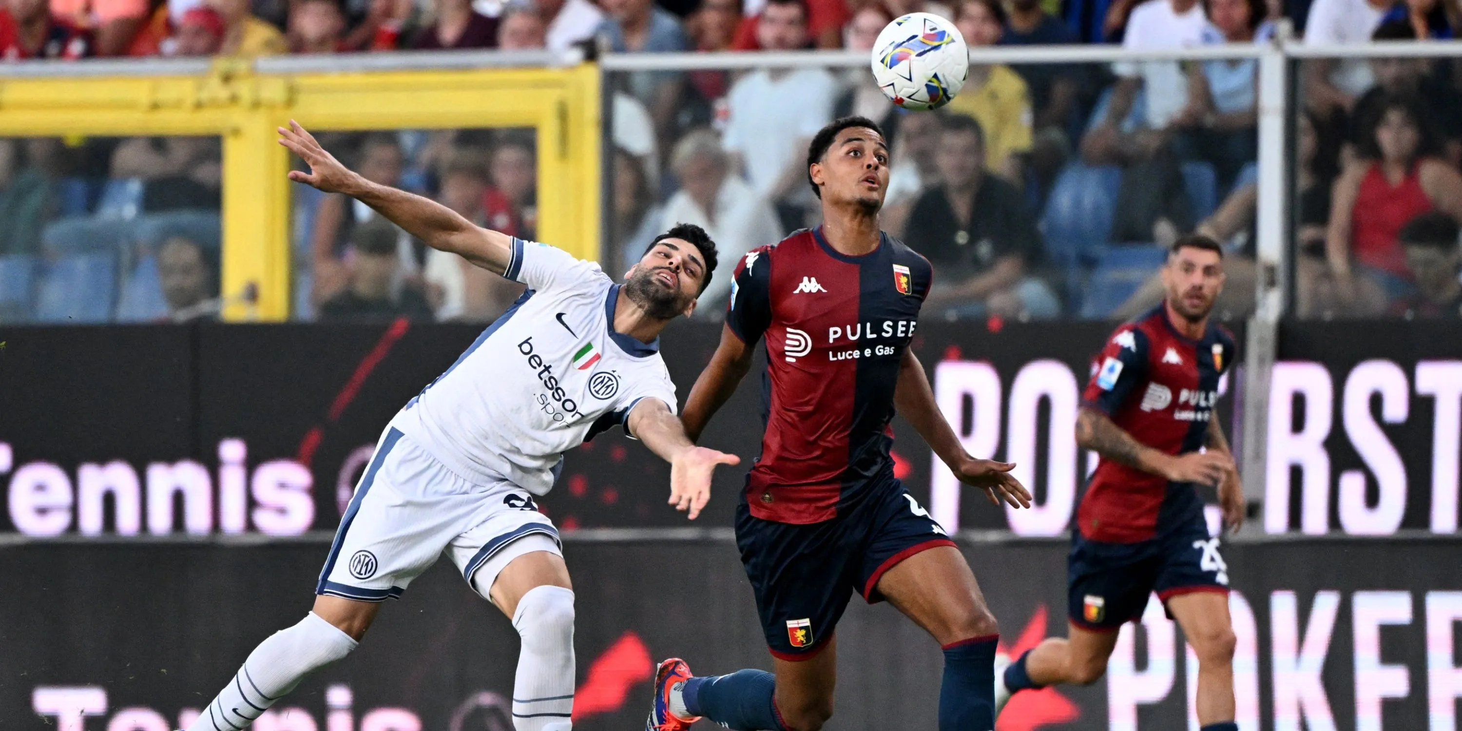 Koni de Winter trong màu áo câu lạc bộ Genoa