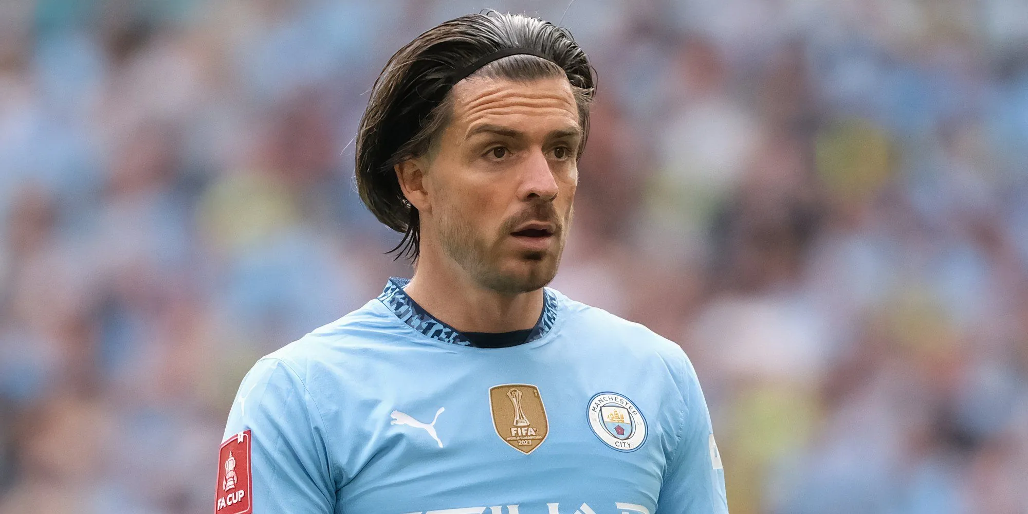 Cầu thủ Jack Grealish của Manchester City đang thi đấu