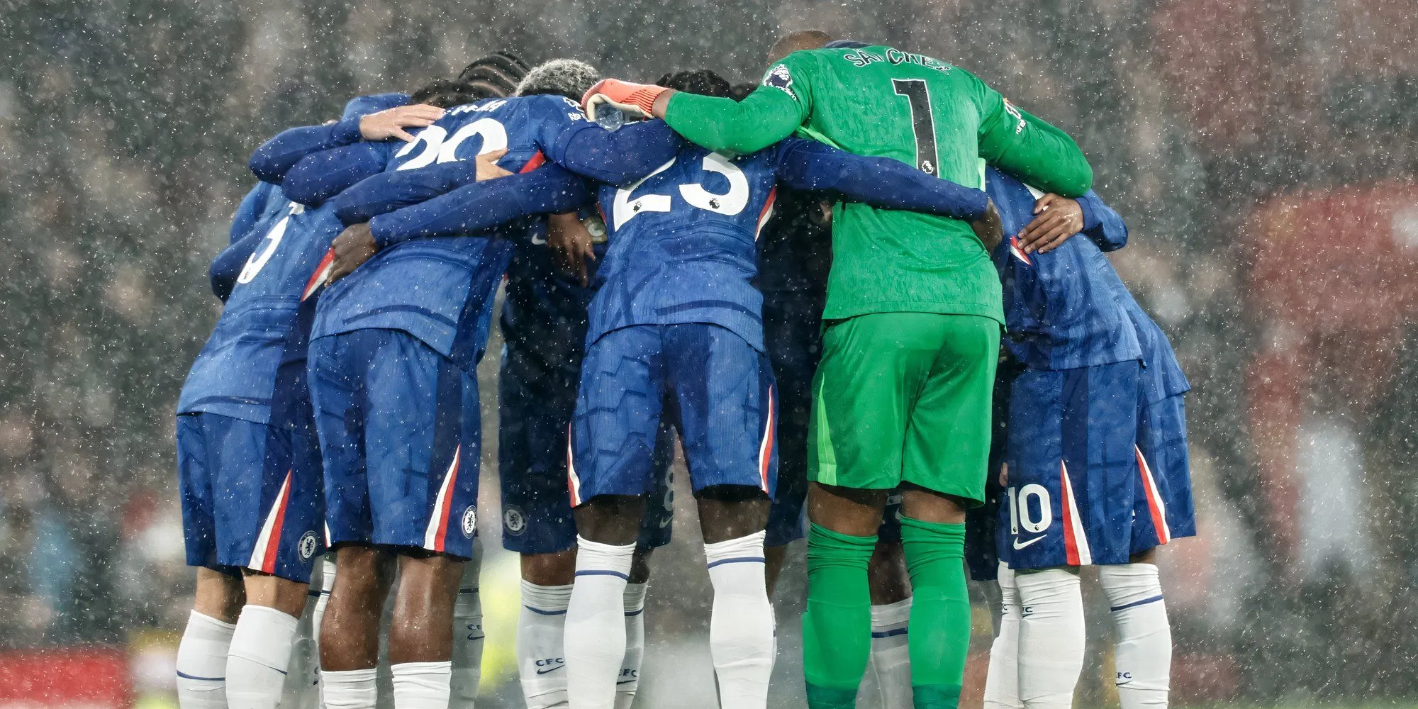 Cầu thủ Chelsea ăn mừng sau chiến thắng Premier League tại sân nhà