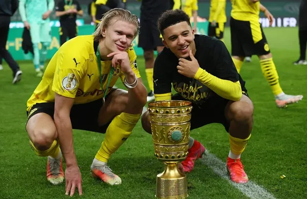 Haaland và Jadon Sancho tại Borussia Dortmund, hai tiền đạo trẻ tạo nên sức mạnh tấn công không thể cản phá