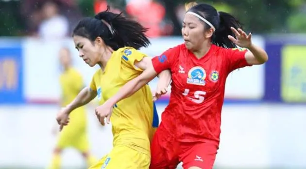 Huỳnh Như toả sáng trong trận giao hữu nữ Việt Nam và CLB nữ TP.HCM