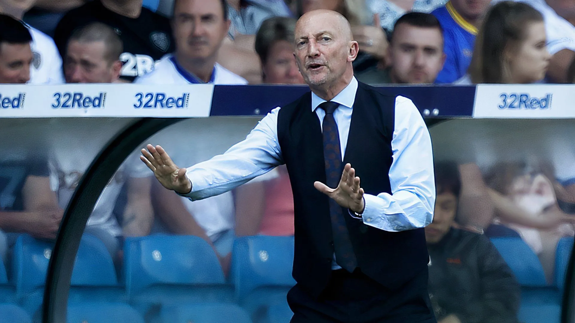 Ian Holloway tại Queens Park Rangers - một huấn luyện viên đầy tính cách