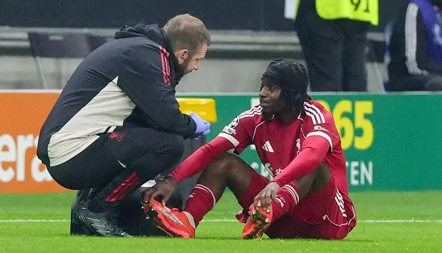 Jeremie Frimpong sẽ vắng mặt trận đấu với Manchester City do chấn thương