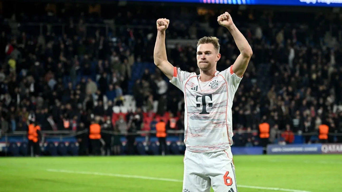 Joshua Kimmich hướng dẫn Bayern Munich chuẩn bị cho trận đấu sắp tới.