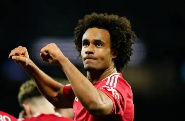 Joshua Zirkzee có thể rời Manchester United trong tháng Một với điều khoản mua đứt.