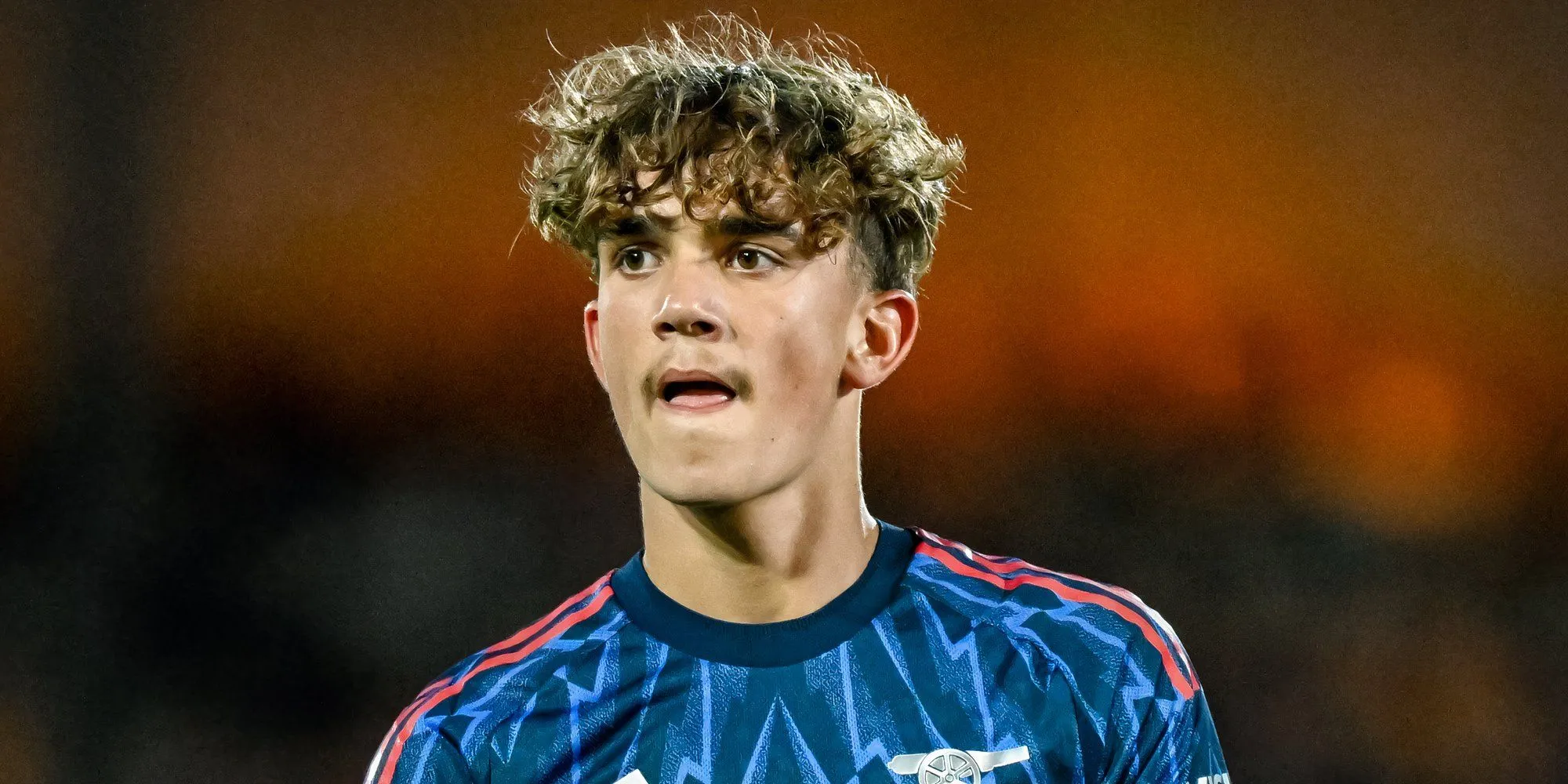 Max Dowman khoác áo Arsenal